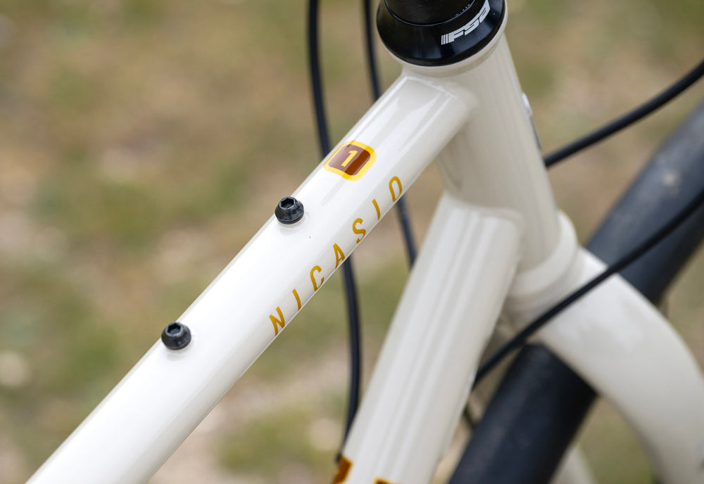 Marin Nicasio 1 top tube detail