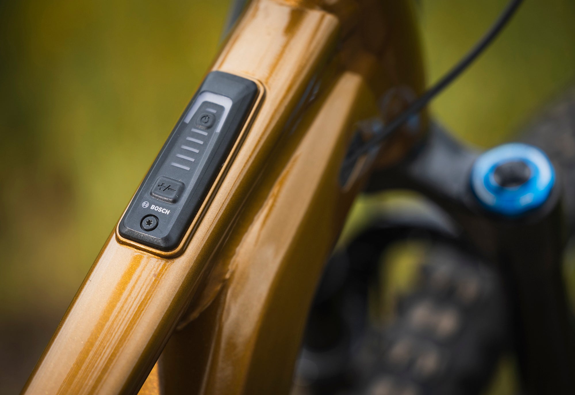 Marin Rift Zone EL XR top tube controls detail